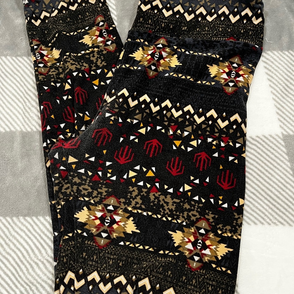 LuLaRoe Geometric Print Leggings